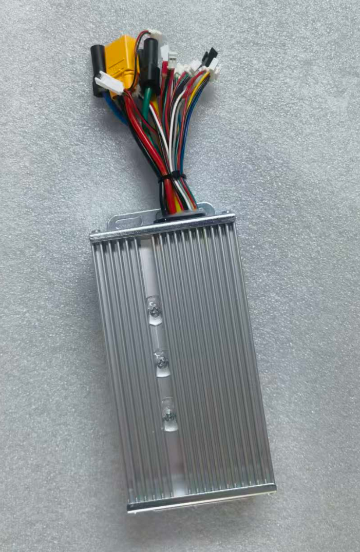 Контролер GT73 1200W